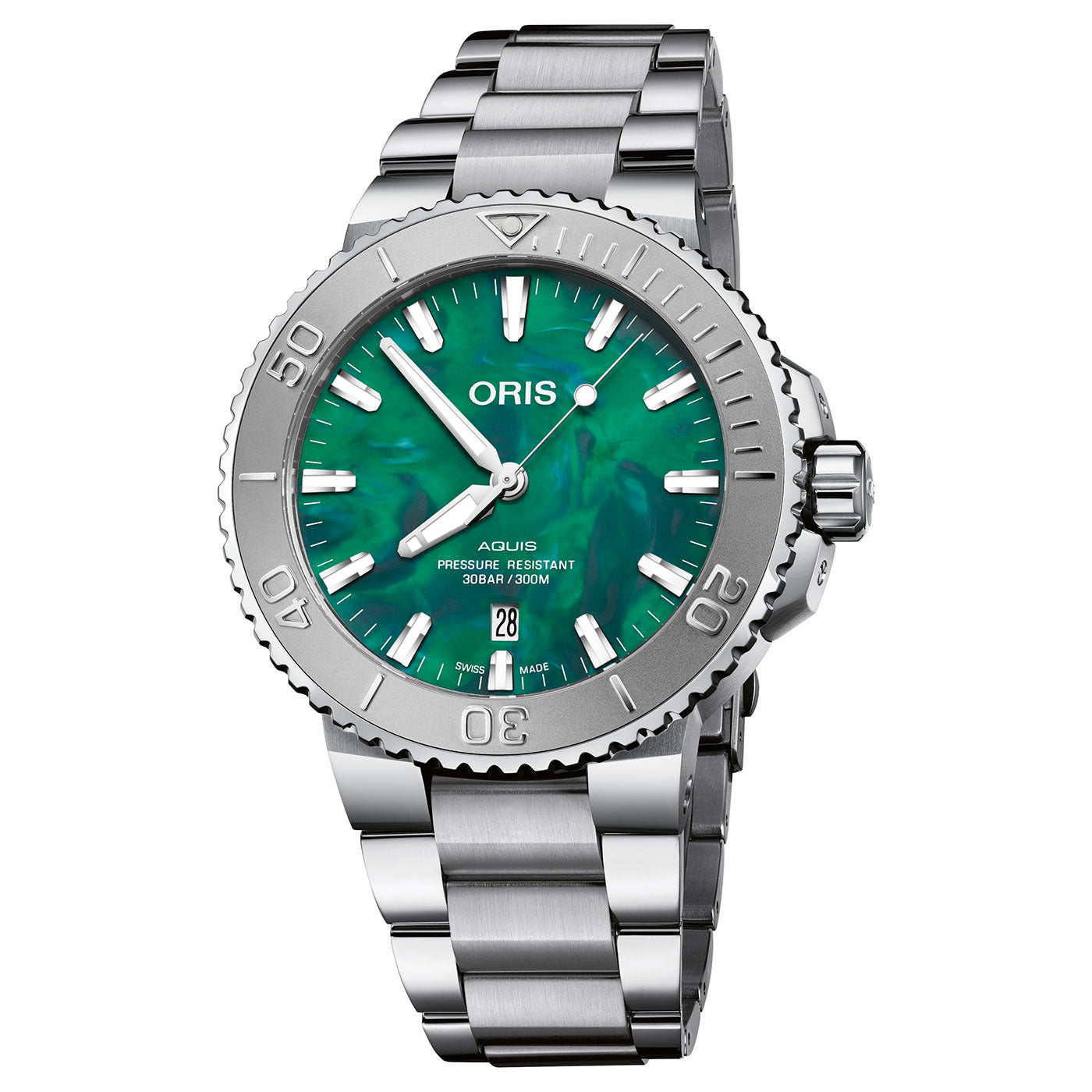 The Oris Aquis X Bracenet Automatic 43.5mm Watch by ORIS features a captivating green mother-of-pearl dial with luminescent hands and hour markers. It includes a date display at the 6 o'clock position and a rotating bezel. The sophisticated stainless steel bracelet is fitted with a secure clasp, making it ideal for underwater exploration.