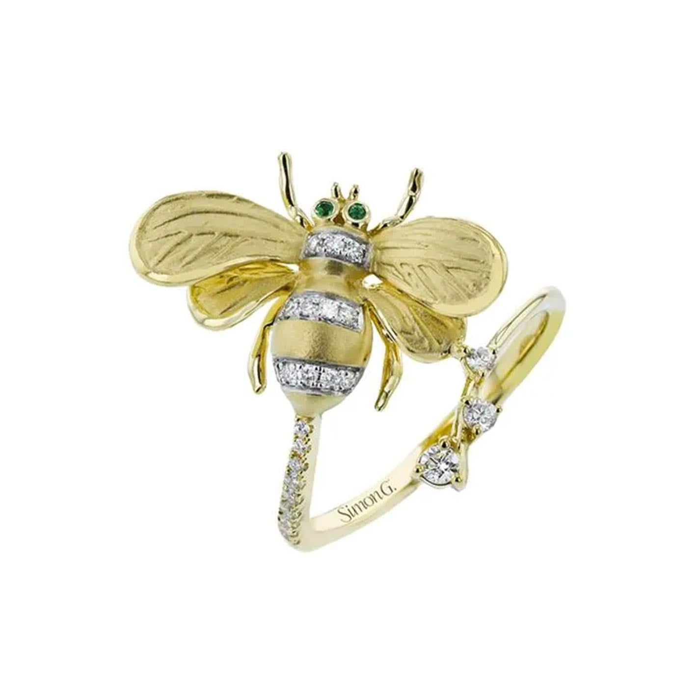Explore the elegance of the Simon G. Monarch Bee 18K Yellow Gold Diamond Right Hand Ring, showcasing a stunning design with intricately detailed wings and a striped body adorned with brilliant white diamonds. The bee is artfully perched on the band, which is also enhanced with diamond accents.
