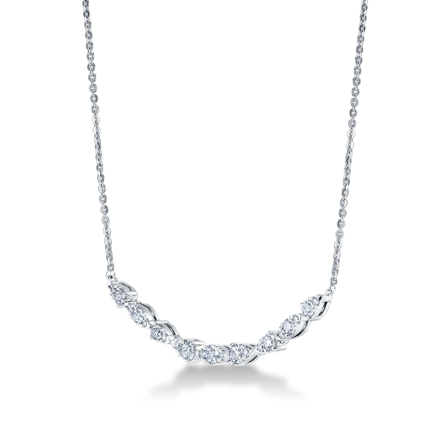 The Hearts On Fire Aerial 18K White Gold Pendant by Hearts on Fire showcases a delicate chain featuring ten round diamonds elegantly arranged in a curved setting. This modern and sophisticated design forms a gentle wave pattern at the center.