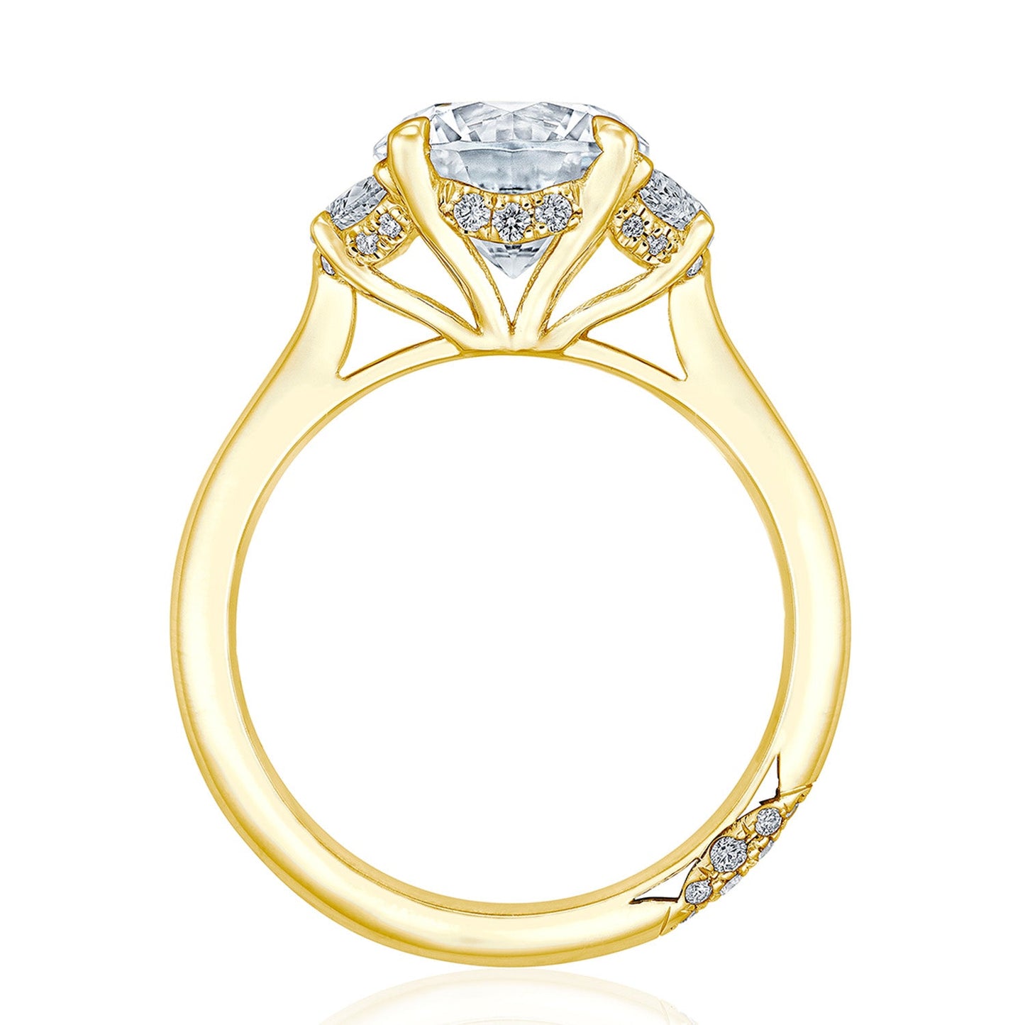 The Tacori Founder's Collection RoyalT 18K Yellow Gold Round Brilliant Three Stone Semi Mount Engagement Ring features an intricately designed band centered around a prominent diamond accented by half-moon diamonds. This elegantly curved band enhances the ring’s luxurious appearance.