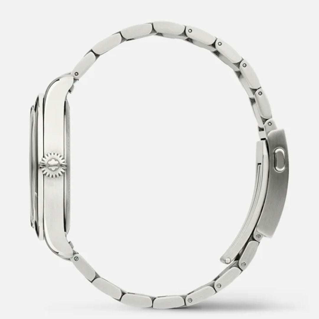 A side view of the Montblanc 1858 Date 0 Oxygen The 8000 Automatic 41mm Watch in sleek silver highlights its sophisticated metal band and detailed clasp, capturing the adventurous spirit. The watch's crown is clearly visible on the side of its case, powered by the automatic caliber MB 24.17 mechanism, presented elegantly against a plain background.