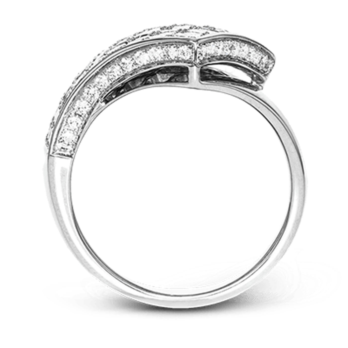 The Simon G. 18K White Gold Princess Cut Diamond Fashion Ring showcases an open-ended design in white gold, adorned with dazzling, Simon-set white stones along its elegantly curved band. The double row of princess cut diamonds enhances the piece's elegance and brilliance.