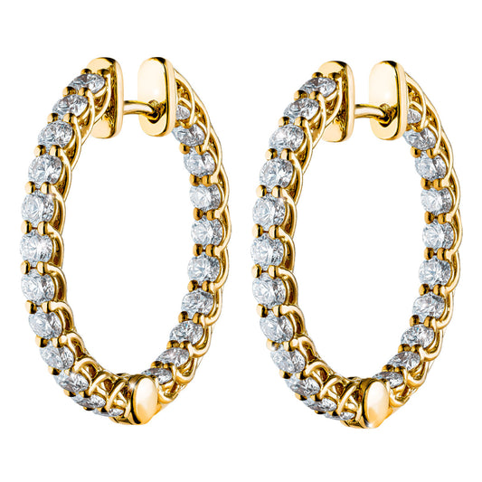 The Raffi&Co.® 14K Yellow Gold Round Brilliant Diamond Hoop Earrings feature round, sparkling diamonds along the entire front for a luxurious shimmer, secured with a hinged clasp.