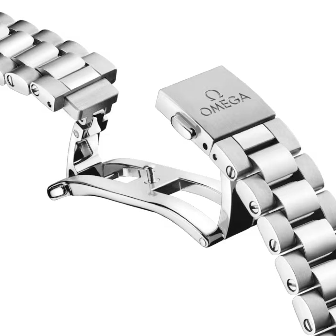 Close-up of a stainless steel OMEGA Seamaster Aqua Terra 150M Co-Axial Master Chronometer 30mm Watch bracelet with polished links and a partially open deployment clasp featuring the Omega logo.