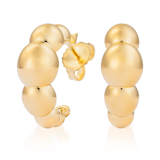 Introducing the Raffi&Co.® 14K Yellow Gold Bubble Design Earrings: a stunning pair of gold hoop earrings featuring large, smooth interconnected spherical beads. These earrings boast a polished finish and are elegantly displayed upright against a white background.