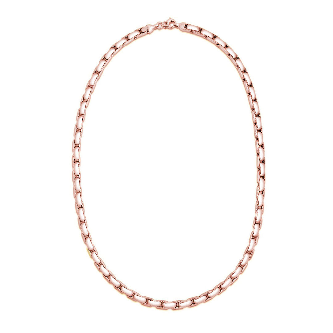 The Roberto Coin Oro Classic 18K Rose Gold Link Necklace, featuring large oval links, embodies luxury jewelry against a plain white background.