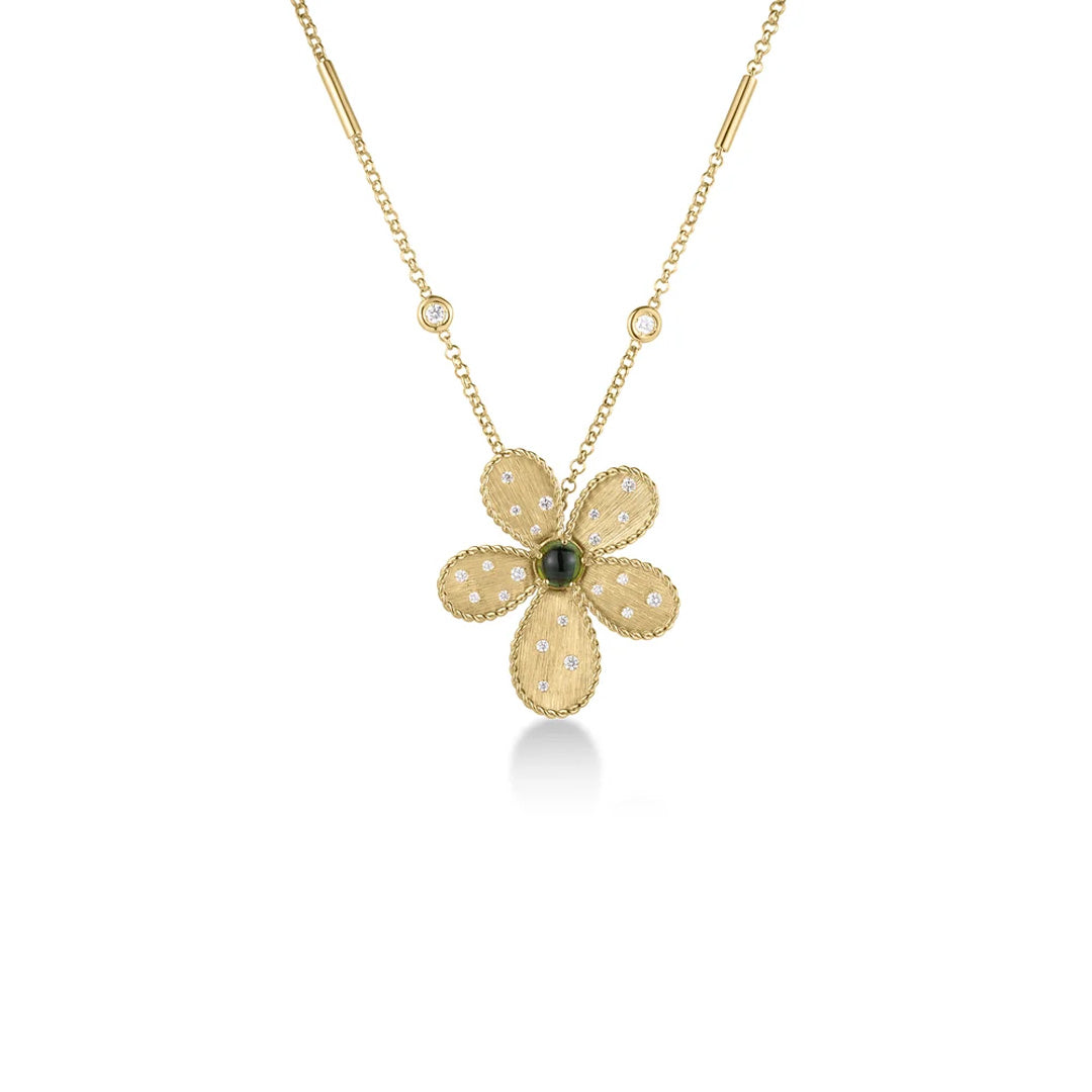 Experience understated elegance with the Roberto Coin Jasmine 18K Yellow Gold Diamond and Green Tourmaline Large Flower Necklace Pendant. This daisy-inspired piece features textured gold petals, a captivating green tourmaline center, and dazzling diamond accents that shimmer with every movement. Taking its inspiration from the timeless Jasmine collection, this pendant is gracefully suspended from a delicate chain adorned with two small round diamonds for an added touch of sophistication.