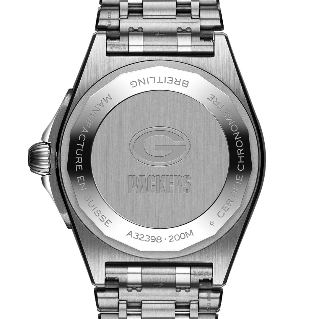 The BREITLING Chronomat Automatic GMT 40’s caseback is engraved with the Green Bay Packers logo and inscriptions: "Manufacture en Suisse," "Certifie Chronometre," "A32398," and "200M.