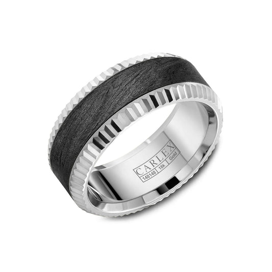 The Crown Ring Carlex men's wedding band features a striking design with a silver and black color scheme, highlighted by a textured dark forged carbon fiber center and ribbed edges. Inside, the "CARLEX" marking adds an exceptional touch of distinction to this piece.