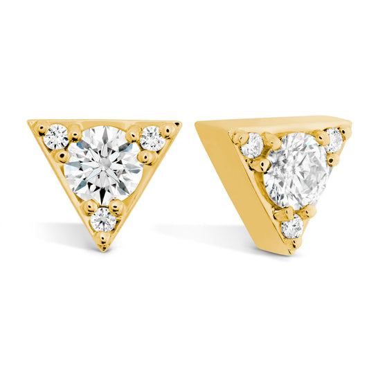The Hearts On Fire Triplicity 18K Yellow Gold Triangle Earrings by Hearts on Fire are beautifully crafted, featuring a central round diamond encircled by smaller diamonds at each corner. Their sleek and polished modern design injects an elegant flair into any outfit.