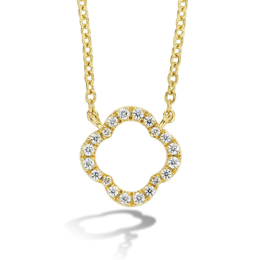 The Hearts On Fire Signature Petal Pendant, crafted from 18 Karat yellow gold, features a clover-shaped pendant adorned with diamonds. It elegantly hangs from a delicate gold chain, exuding timeless elegance and captivating brilliance.