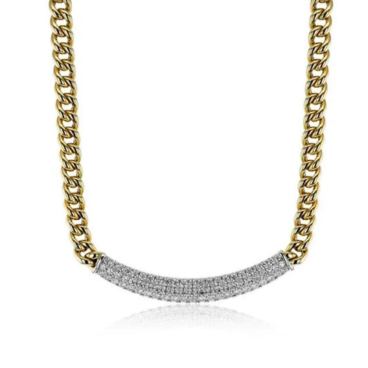 The Simon G. 18K White Gold Diamond Cuban Chain Necklace presents a sophisticated design with its curved silver bar adorned with diamonds at the center. Crafted from interconnected links, this elegant piece from the Simon G brand exudes timeless style against a white backdrop.
