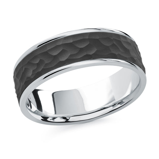 The Malo Carbon Fiber and 14K White Gold Wedding Band, by the renowned brand Malo, is designed with a wide center band made from textured black carbon fiber and adorned with a subtle geometric pattern. Expertly polished, this ring showcases a sleek and modern allure.