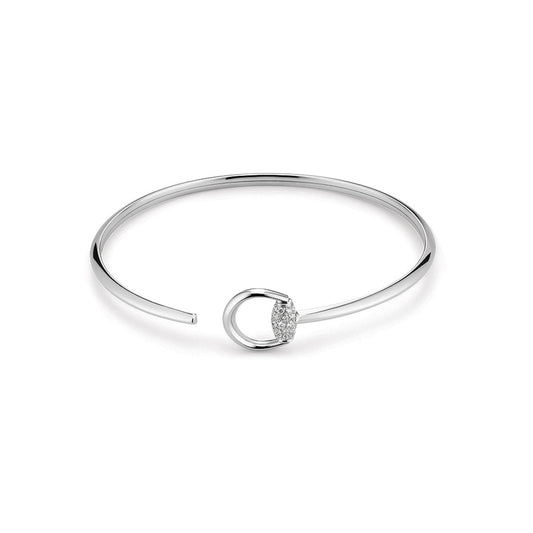 The Gucci Horsebit 18K White Gold Diamond Cuff Bracelet by GUCCI Fine Jewellery features a minimalist design with a central pavé diamond horsebit accent, inspired by classic equestrian style.