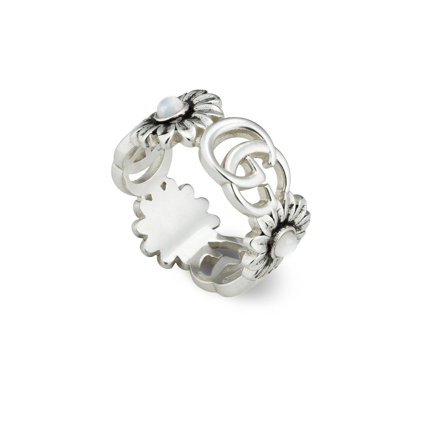 This fashion jewellery piece, the Gucci GG Marmont Sterling Silver Mother of Pearl Ring from GUCCI Fine Jewellery, features intricate floral and scroll designs. It showcases two Double G flower motifs, each adorned with a white pearl centerpiece, elegantly set against an openwork band.