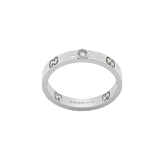 The Gucci Icon Heart 18K White Gold Diamond Ring from GUCCI Fine Jewellery is a breathtaking piece featuring engraved designs and the iconic GG motif. A single round diamond elevates its elegance, while the inscription "Gucci Made in Italy" inside showcases its exceptional craftsmanship.