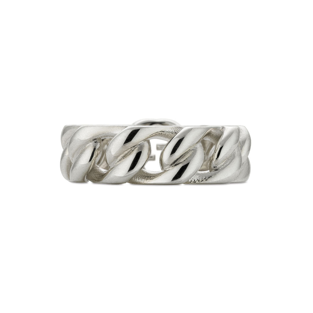 The GUCCI Fine Jewellery Interlocking G Sterling Silver 7mm Ring, featuring an interlocking chain-link design, is displayed on a white background.
