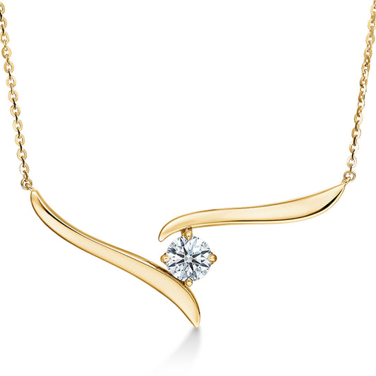 This Hearts On Fire Vela 18K Yellow Gold Pendant by Hearts on Fire exemplifies exquisite craftsmanship, featuring an artistic design with two elegantly curved gold bars converging at a central, small round diamond.