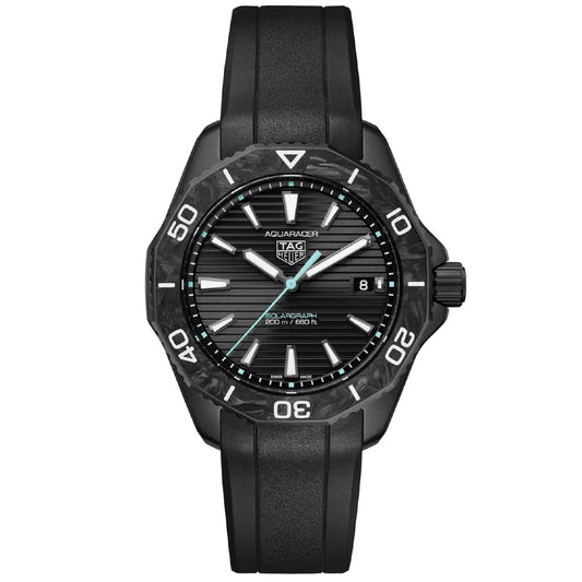 The TAG Heuer Aquaracer Professional 200 Solargraph Solar Quartz 40mm Watch showcases a sleek black rubber strap, carbon bezel, striped black dial with white markers, and a turquoise second hand. Featuring a date window at 3 o’clock and powered by innovative Solargraph technology for reliable light-powered performance, this sustainable timepiece exemplifies TAG Heuer’s commitment to eco-friendly horology.